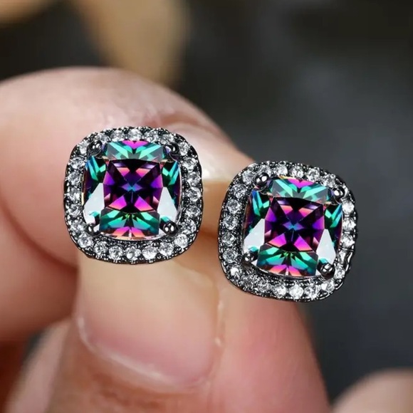 Multicolour Square Shape Crystal/Cubic Zirconia Stud Earrings. - Picture 2 of 6